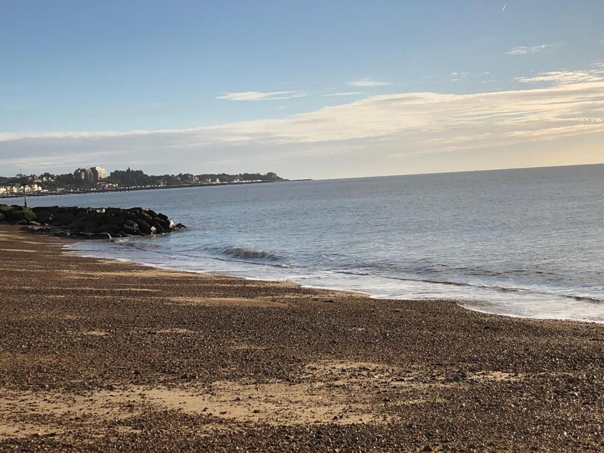 Apartament Tref Y Clawdd Felixstowe Zewnętrze zdjęcie
